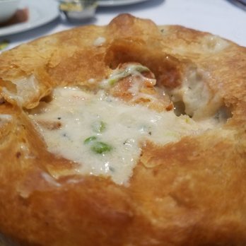 Mim's Restaurant - American Near Me - Roslyn Heights, New York
