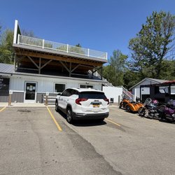 Shuggie's Cafe & Bistro