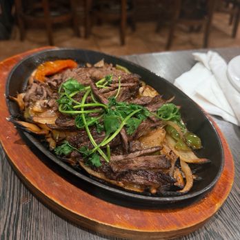 Los Arcos Mexican Restaurant - Sizzling Fajitas - Mexican Near Me - Rancho Mirage, California Los Arcos Mexican Restaurant - Sizzling Fajitas - Mexican Near Me - Rancho Mirage, California