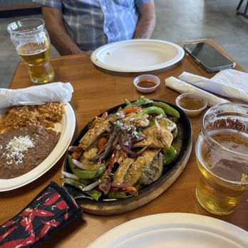 Cocina Del Carmen - Chicken and beef fajita - Mexican Near Me - Temecula, California