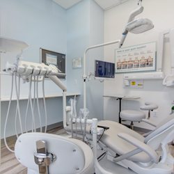 Summerville Smiles Dental Office - Dental care for your entire family in Summerville, SC.