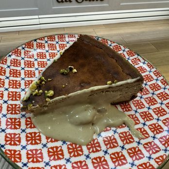 Gelateria Da Gallo - Pistachio cream cheese cake - Desserts Near Me - Barcelona, B Gelateria Da Gallo - Pistachio cream cheese cake - Desserts Near Me - Barcelona, B