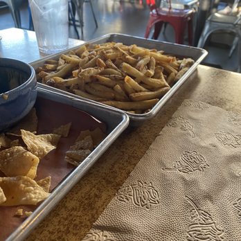 LSA Burger - Fries for 6!! - Cocktail Bars Near Me - Denton, Texas LSA Burger - Fries for 6!! - Cocktail Bars Near Me - Denton, Texas