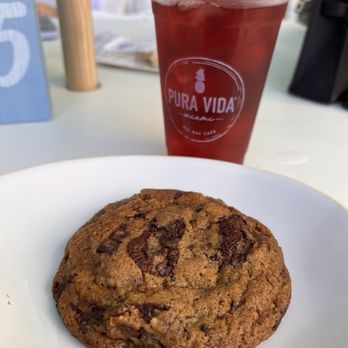 Pura Vida Miami - ICED ORGANIC TEA hibiscus & VEGAN WALNUT CHOCOLATE CHIP COOKIE was excellent! - Breakfast & Brunch Near Me - New York, New York Pura Vida Miami - ICED ORGANIC TEA hibiscus & VEGAN WALNUT CHOCOLATE CHIP COOKIE was excellent! - Breakfast & Brunch Near Me - New York, New York