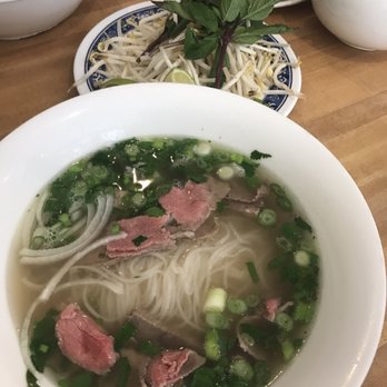 Phở Minh - Beef and tripe pho - Vietnamese Near Me - Pittsburgh, Pennsylvania Phở Minh - Beef and tripe pho - Vietnamese Near Me - Pittsburgh, Pennsylvania
