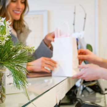 Frilly Lilly - Nail Salons Near Me - Saskatoon, Saskatchewan