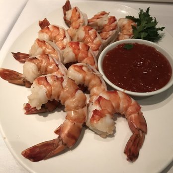 Seasons 52 - Huge shrimp cocktail - New American Near Me - Costa Mesa, California Seasons 52 - Huge shrimp cocktail - New American Near Me - Costa Mesa, California