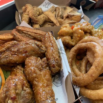 WingsUp! - Chicken Wings Near Me - Mississauga, Ontario