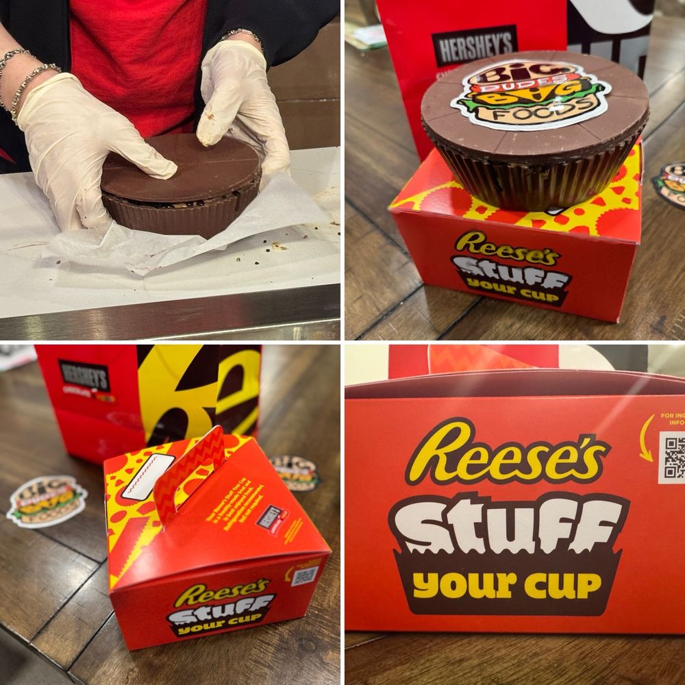 Hershey’s Chocolate World - Hershey's Chocolate World / Times Square, NYC #StuffYourCup @BigDudesBigFoods - Chocolatiers & Shops Near Me - New York, New York Hershey’s Chocolate World - Hershey's Chocolate World / Times Square, NYC #StuffYourCup @BigDudesBigFoods - Chocolatiers & Shops Near Me - New York, New York