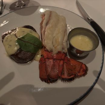 Vic & Anthony's Steakhouse - Filet Mignon and lobster - Steakhouses Near Me - Las Vegas, Nevada Vic & Anthony's Steakhouse - Filet Mignon and lobster - Steakhouses Near Me - Las Vegas, Nevada