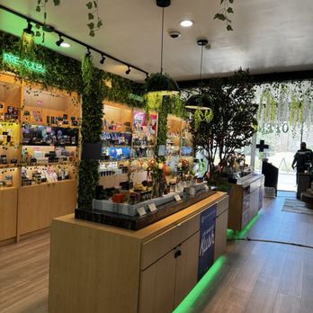 Jade Leaf - Cannabis Dispensaries Near Me - Los Angeles, California Jade Leaf - Cannabis Dispensaries Near Me - Los Angeles, California