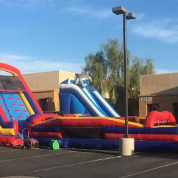 Kangaroo Bounce Party - 65' Obstacle Course @ Smile Reef Event - Bounce House Rentals Near Me - Las Vegas, Nevada Kangaroo Bounce Party - 65' Obstacle Course @ Smile Reef Event - Bounce House Rentals Near Me - Las Vegas, Nevada