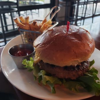 The Hangry Bison - New American Near Me - Winter Park, Florida