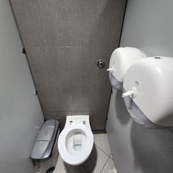 Manchester Airport Terminal 3 - Clean restrooms