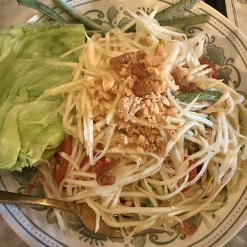 Saranrom Thai - Papaya salad - Thai Near Me - Elmhurst, New York Saranrom Thai - Papaya salad - Thai Near Me - Elmhurst, New York