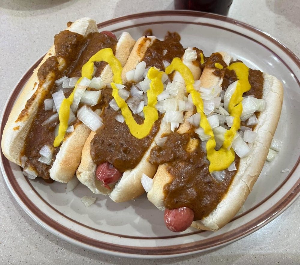Leo’s Coney Island Logo
