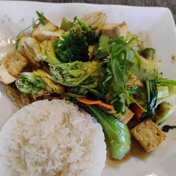 Pho Craze - Stir fried vegetables and tofu with rice 12.50 - Vietnamese Near Me - Pinole, California Pho Craze - Stir fried vegetables and tofu with rice 12.50 - Vietnamese Near Me - Pinole, California