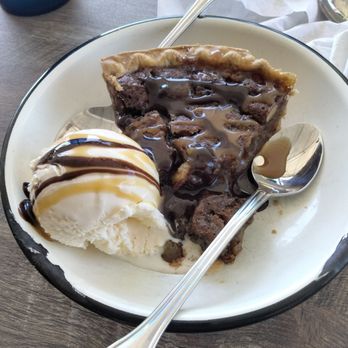 Fiddler’s - Comfort Food Near Me - Hillsville, Virginia