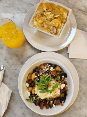 Bees & Boards Restaurant + Provision Company by null