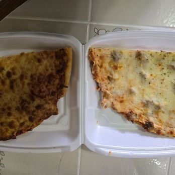 Mug's Pizza & Ribs - Pizza Near Me - Buffalo Grove, Illinois