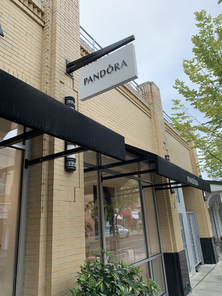 PANDORA JEWELRY Updated September 2024 4015 The Strand E, Columbus, Ohio Jewelry Phone