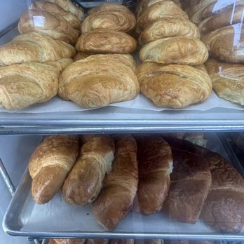 Seaside Donuts Bakery - Bakeries Near Me - Newport Beach, California