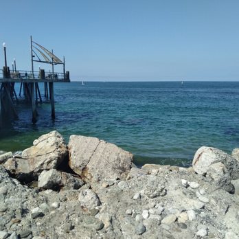 Redondo Beach Pier - Looking out into the beach near by Old Tony's view - Souvenir Shops Near Me - Redondo Beach, California Redondo Beach Pier - Looking out into the beach near by Old Tony's view - Souvenir Shops Near Me - Redondo Beach, California