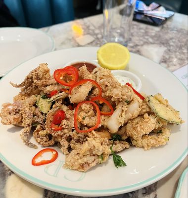 Green Point Seafood and Oyster Bar by null