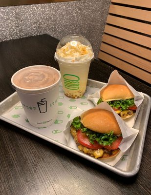Shake Shack (ifc mall) by null