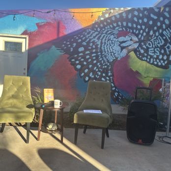 Palabras Bilingual Bookstore - Badass Bonita book reading by the author - Bookstores Near Me - Phoenix, Arizona
