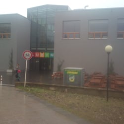 Obchodní Centrum Lužiny