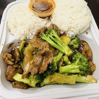 Saigon & Siam Palace - Beef & Broccoli and Beef - Vietnamese Near Me - Seattle, Washington Saigon & Siam Palace - Beef & Broccoli and Beef - Vietnamese Near Me - Seattle, Washington