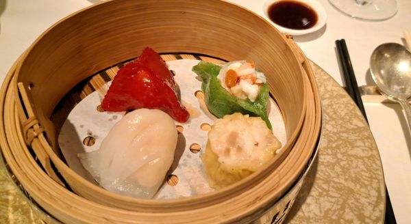Shang Palace by null