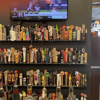 Burger Bar Chicago - Just a sampling of the beers - Burgers Near Me - Chicago, Illinois Burger Bar Chicago - Just a sampling of the beers - Burgers Near Me - Chicago, Illinois
