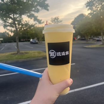 Whale Tea - Mango Slush - Bubble Tea Near Me - Virginia Beach, Virginia Whale Tea - Mango Slush - Bubble Tea Near Me - Virginia Beach, Virginia