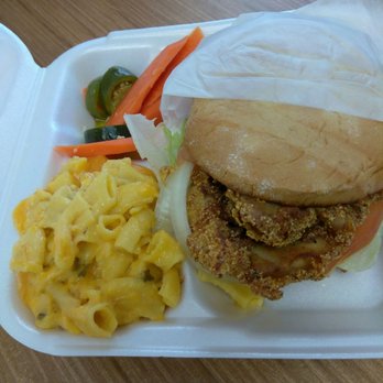 Gram's Mission BBQ - Po' Boy Red Snapper w Cheesy Mac - Soul Food Near Me - Riverside, California