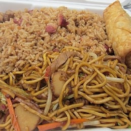 Roast Pork Lo Mein