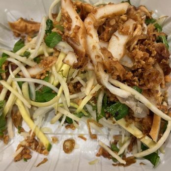 Bien Hen Restaurant - green mango squid salad: Big no no - Seafood Near Me - Westminster, California Bien Hen Restaurant - green mango squid salad: Big no no - Seafood Near Me - Westminster, California