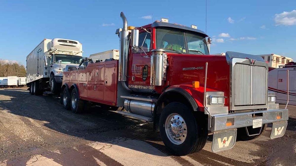 BBT & RECOVERY WRECKER SERVICE Updated August 2024 15 Photos 422