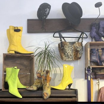 Malin Landaeus - Impressive selection of high quality vintage footwear - Used, Vintage & Consignment Near Me - Brooklyn, New York Malin Landaeus - Impressive selection of high quality vintage footwear - Used, Vintage & Consignment Near Me - Brooklyn, New York