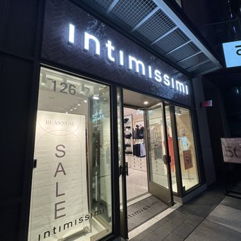 Intimissimi - Women's Clothing Near Me - Santa Monica, California Intimissimi - Women's Clothing Near Me - Santa Monica, California