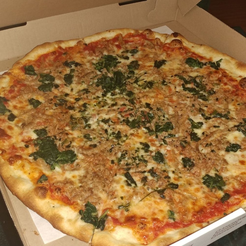 Hampton Pizza - Spinach and sausage pizza. So good! - Pizza Near Me - Hampton, New Jersey