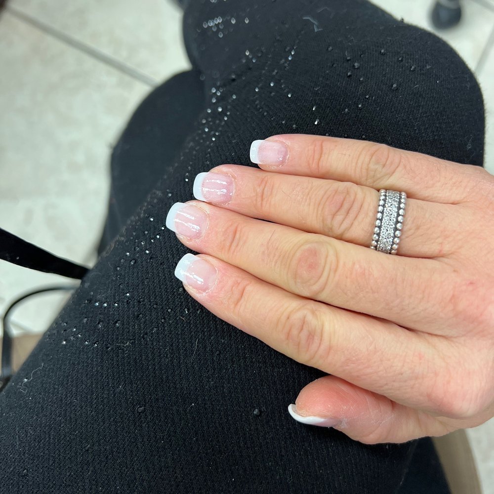 People are nice and pleasant. Prices are very reasonable compared to other nail places. People are nice and pleasant. Prices are very reasonable compared to other nail places.