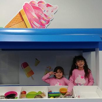 Kidtopia - The girls at the ice cream truck - Indoor Playcenter Near Me - Fremont, California