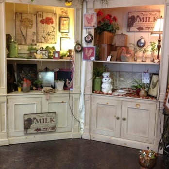 Christi Cooper Design - Shades & Blinds Near Me - Mountain Home, Arkansas Christi Cooper Design - Shades & Blinds Near Me - Mountain Home, Arkansas