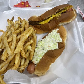 The Varsity - One chilli and one slaw combo - Burgers Near Me - Atlanta, Georgia The Varsity - One chilli and one slaw combo - Burgers Near Me - Atlanta, Georgia