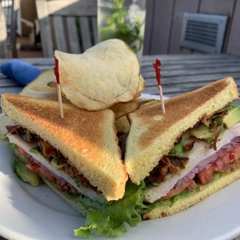 Mountain Home Inn - Turkey club sandwich - Bed & Breakfast Near Me - Mill Valley, California Mountain Home Inn - Turkey club sandwich - Bed & Breakfast Near Me - Mill Valley, California