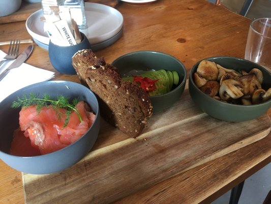 Finegan & Son by null