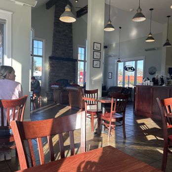 The Grind Coffee and Nosh - Dining room - Breakfast & Brunch Near Me - Biloxi, Mississippi The Grind Coffee and Nosh - Dining room - Breakfast & Brunch Near Me - Biloxi, Mississippi