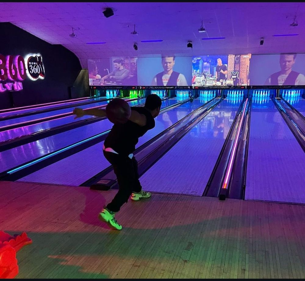 BOWL 360 BROOKLYN Updated September 2024 59 Photos & 39 Reviews 1